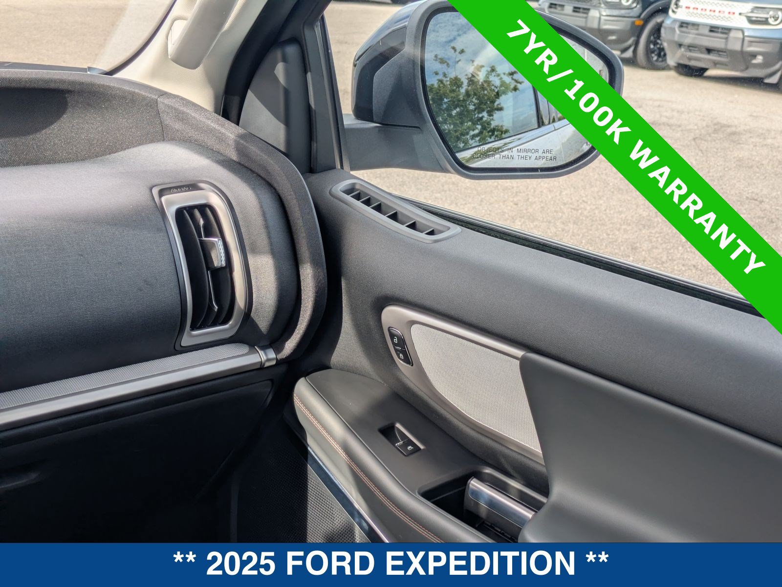 Certified 2025 Ford Expedition Active AWD/4WD image 21