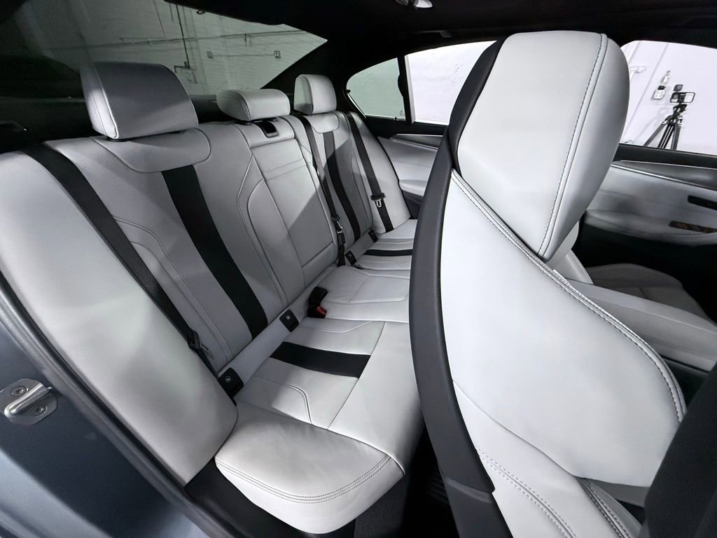 Used 2020 BMW M5 w/ Executive Package image 24