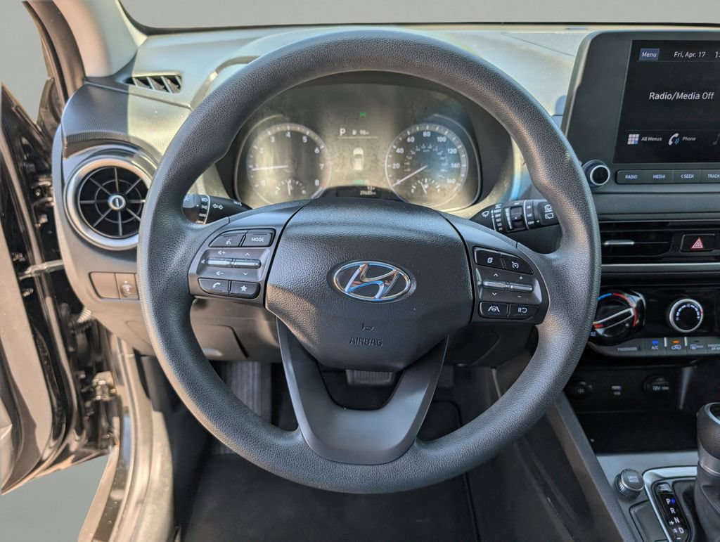 Used 2022 Hyundai Kona SEL FWD image 20