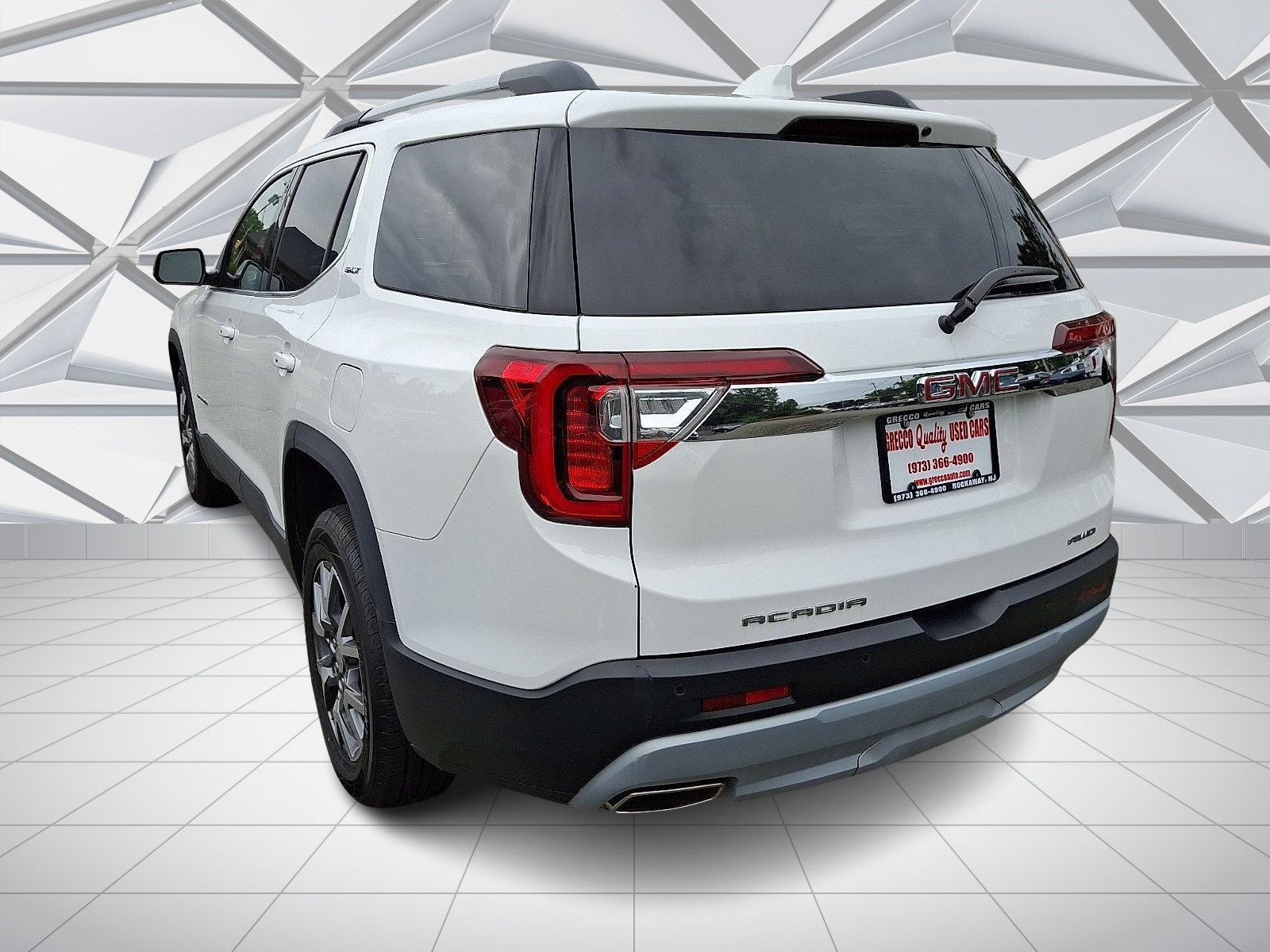 Used 2023 GMC Acadia SLT AWD/4WD image 8