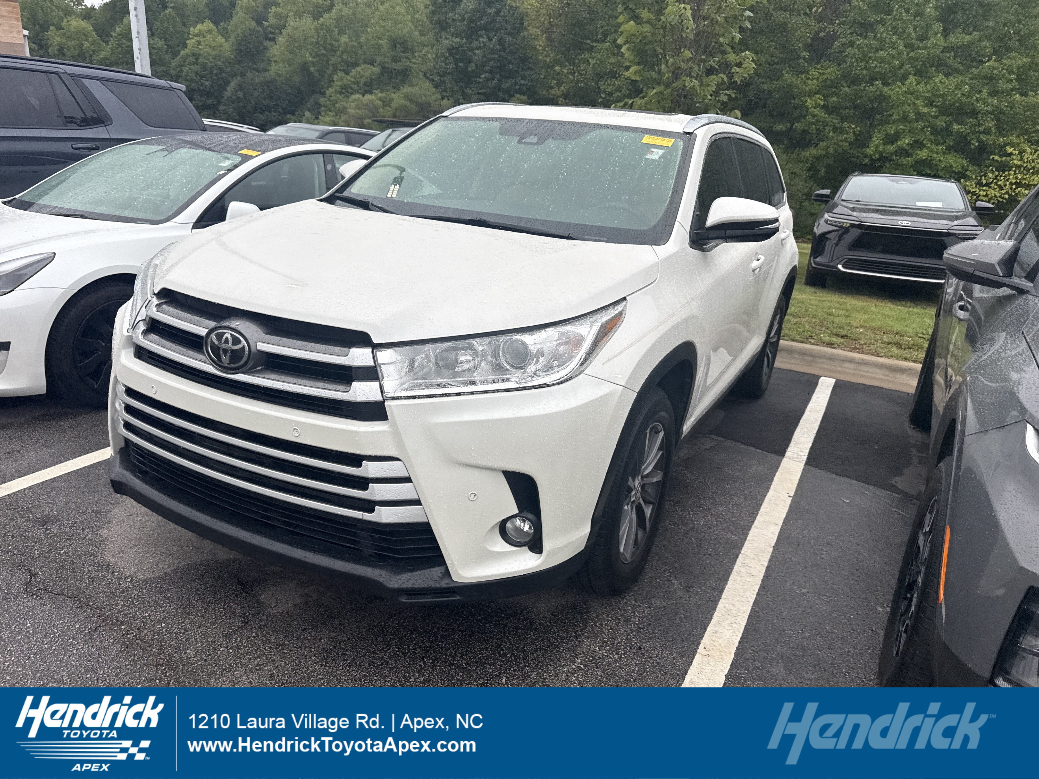 Used 2019 Toyota Highlander XLE