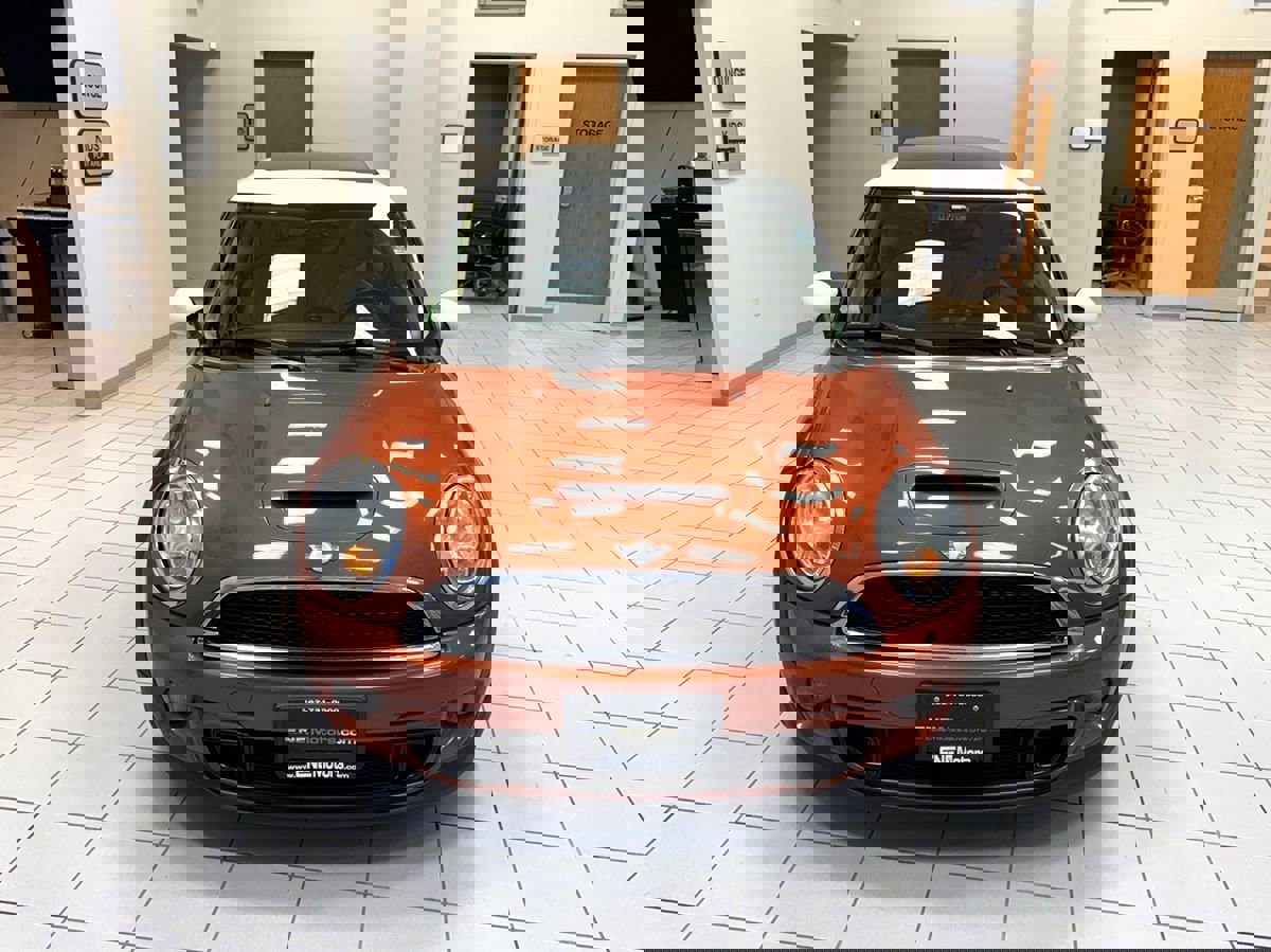 Used 2011 MINI Cooper S image 5