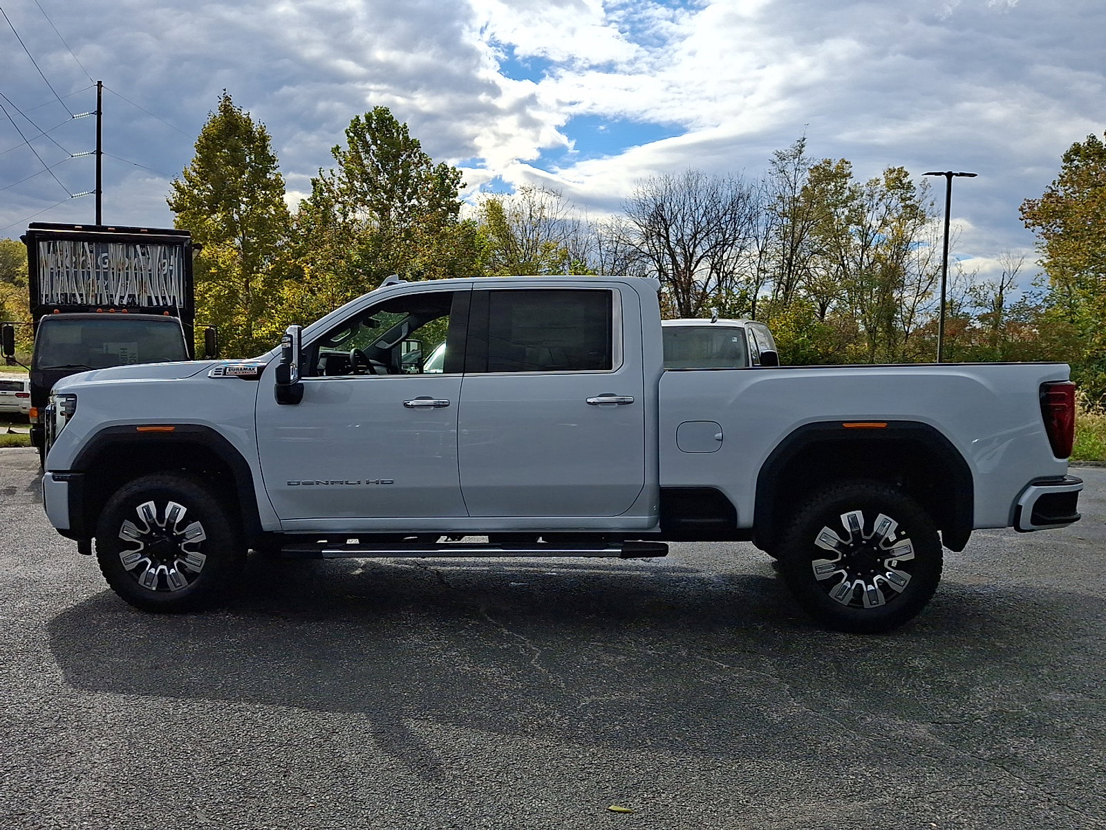 New 2026 GMC Sierra 2500 Denali w/ Denali Reserve Package image 4