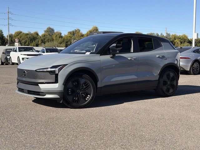 Used 2026 Volvo EX30 Cross Country Ultra w/ Protection Package Premier image 2