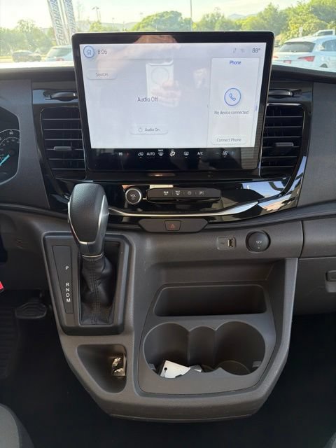 Used 2024 Ford Transit 350 XLT RWD image 13