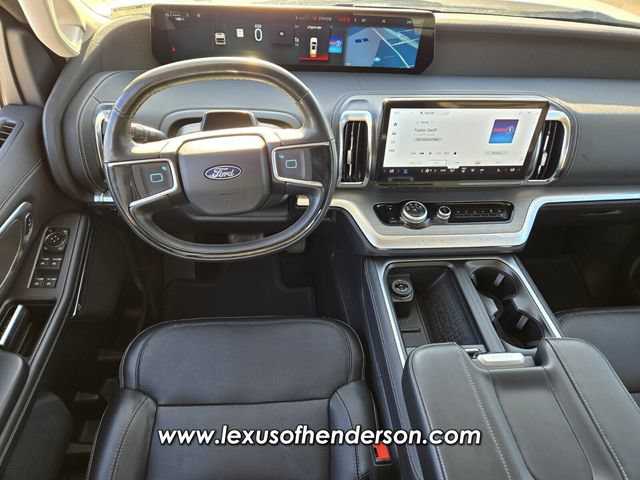 Used 2025 Ford Expedition Platinum AWD/4WD image 14