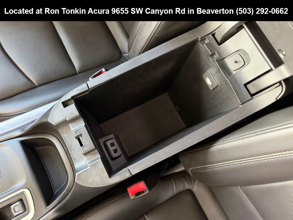 Used 2018 Chevrolet Equinox Premier AWD/4WD image 27
