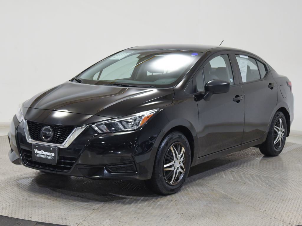 Used 2020 Nissan Versa S FWD image 9