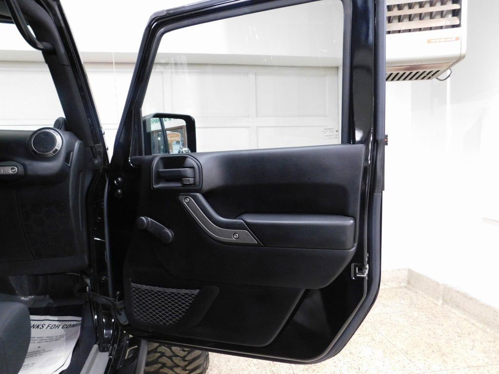 Used 2012 Jeep Wrangler Unlimited Sport image 92