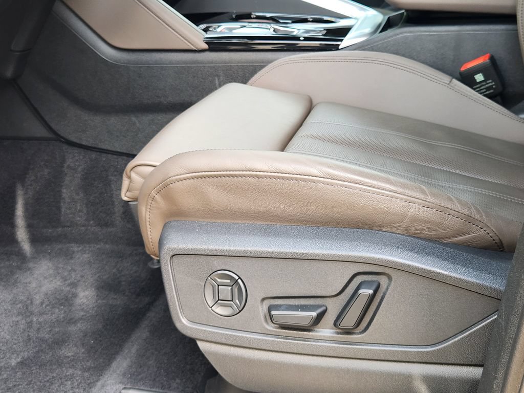 Certified 2025 Audi Q5 Premium Plus w/ Premium Plus AWD/4WD image 28
