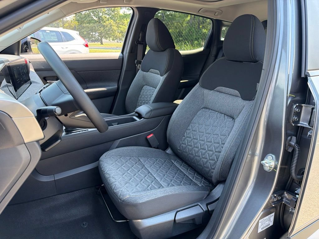New 2026 Nissan Kicks SV w/ SV Premium Package AWD/4WD image 14