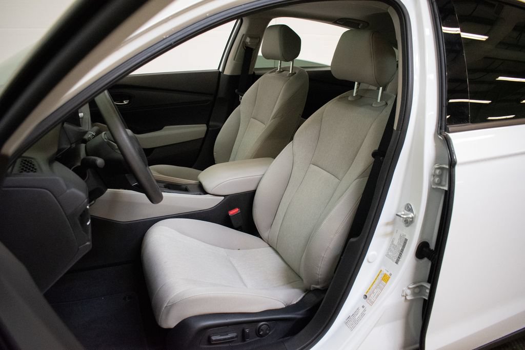 Used 2026 Honda Accord SE image 18