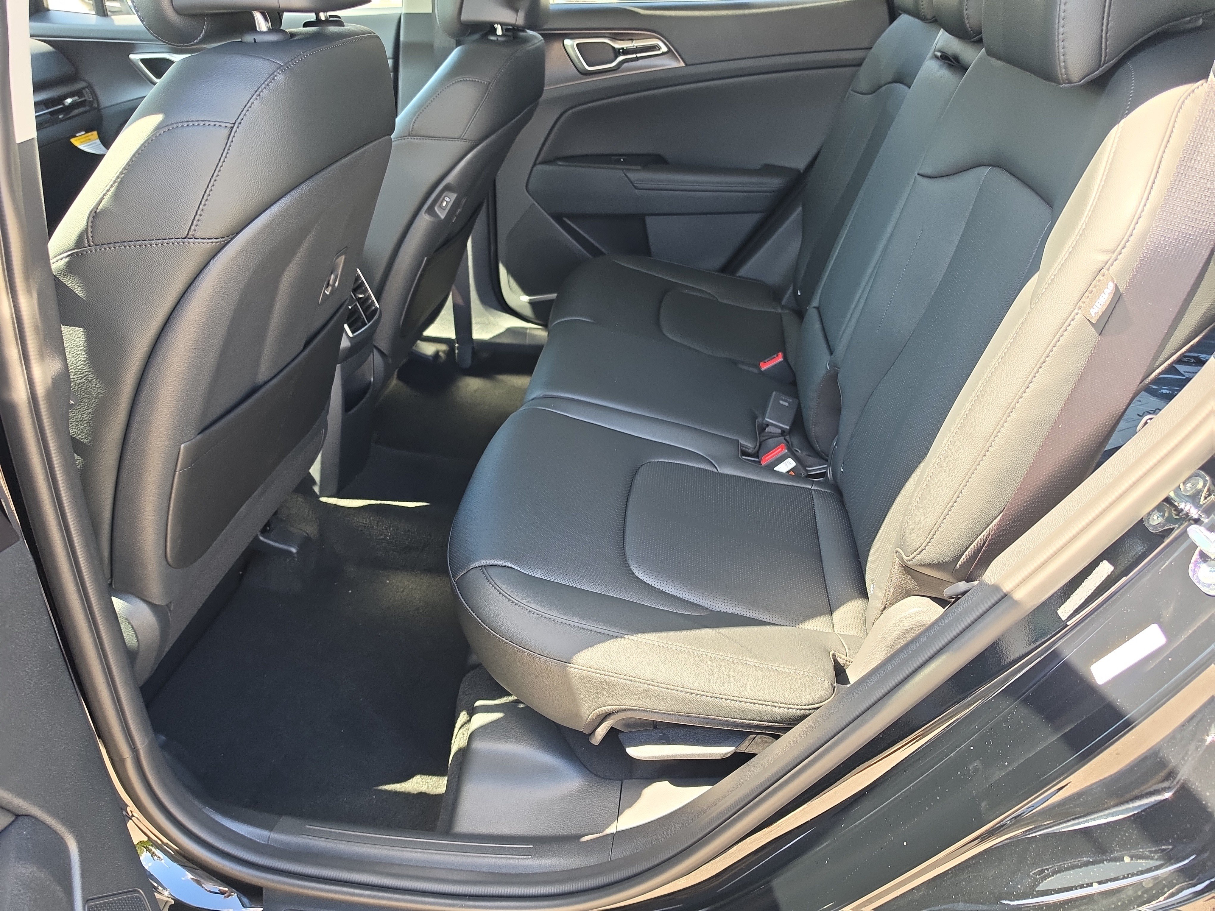 New 2027 Kia Sportage EX FWD image 17