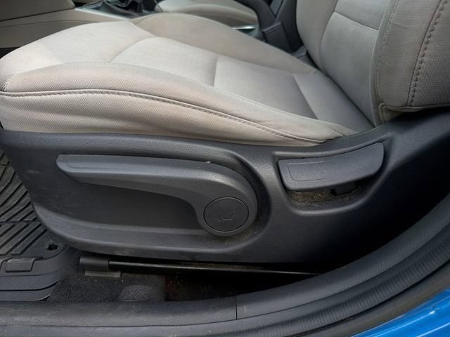Used 2018 Hyundai Elantra SE FWD image 21