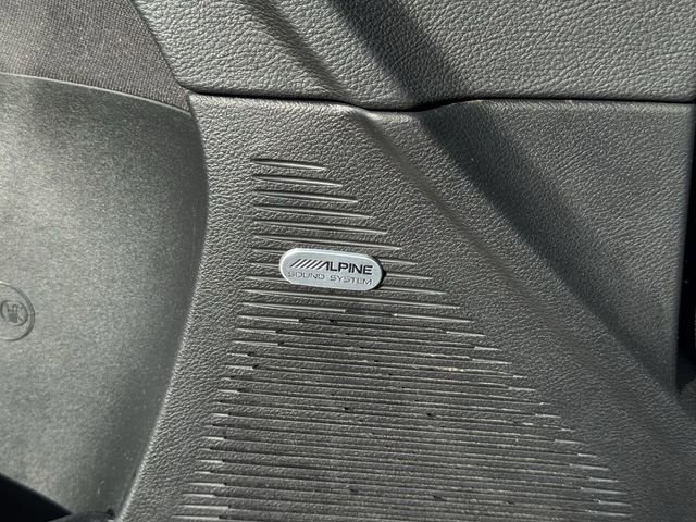 Used 2023 Dodge Challenger SXT RWD image 23