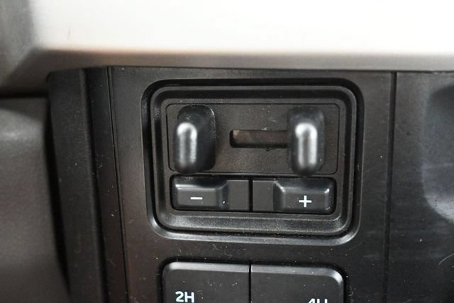 Used 2023 Ford F250 XL w/ STX Appearance Package AWD/4WD image 13