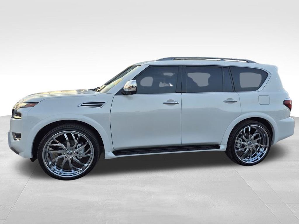 Used 2024 Nissan Armada Platinum w/ Captain's Chairs Package image 3