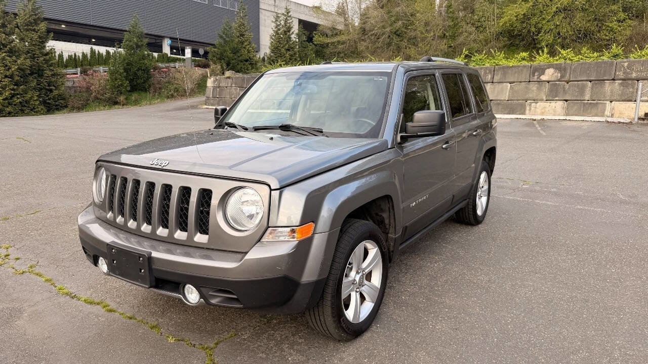 Used 2012 Jeep Patriot Limited w/ Sun/Sound Group AWD/4WD image 1