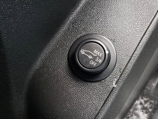 Used 2022 Chevrolet Equinox RS image 32