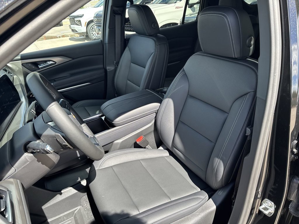 New 2027 Chevrolet Traverse LT w/ Driver Confidence Package AWD/4WD image 21
