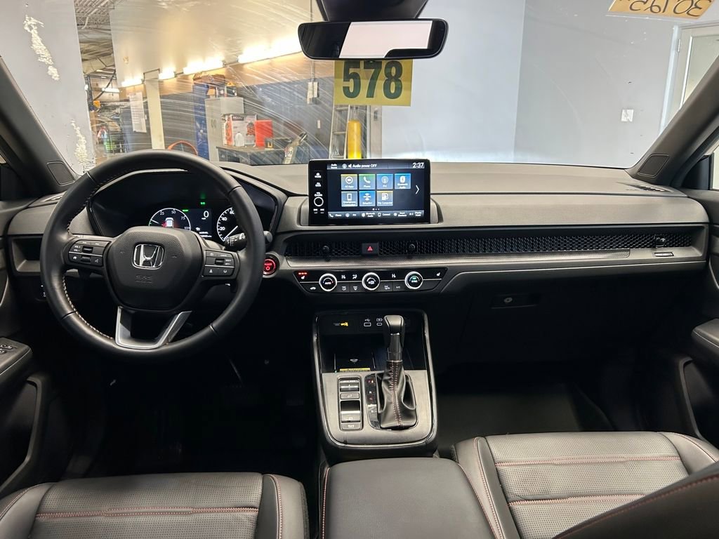 Used 2025 Honda CR-V Sport-L image 9