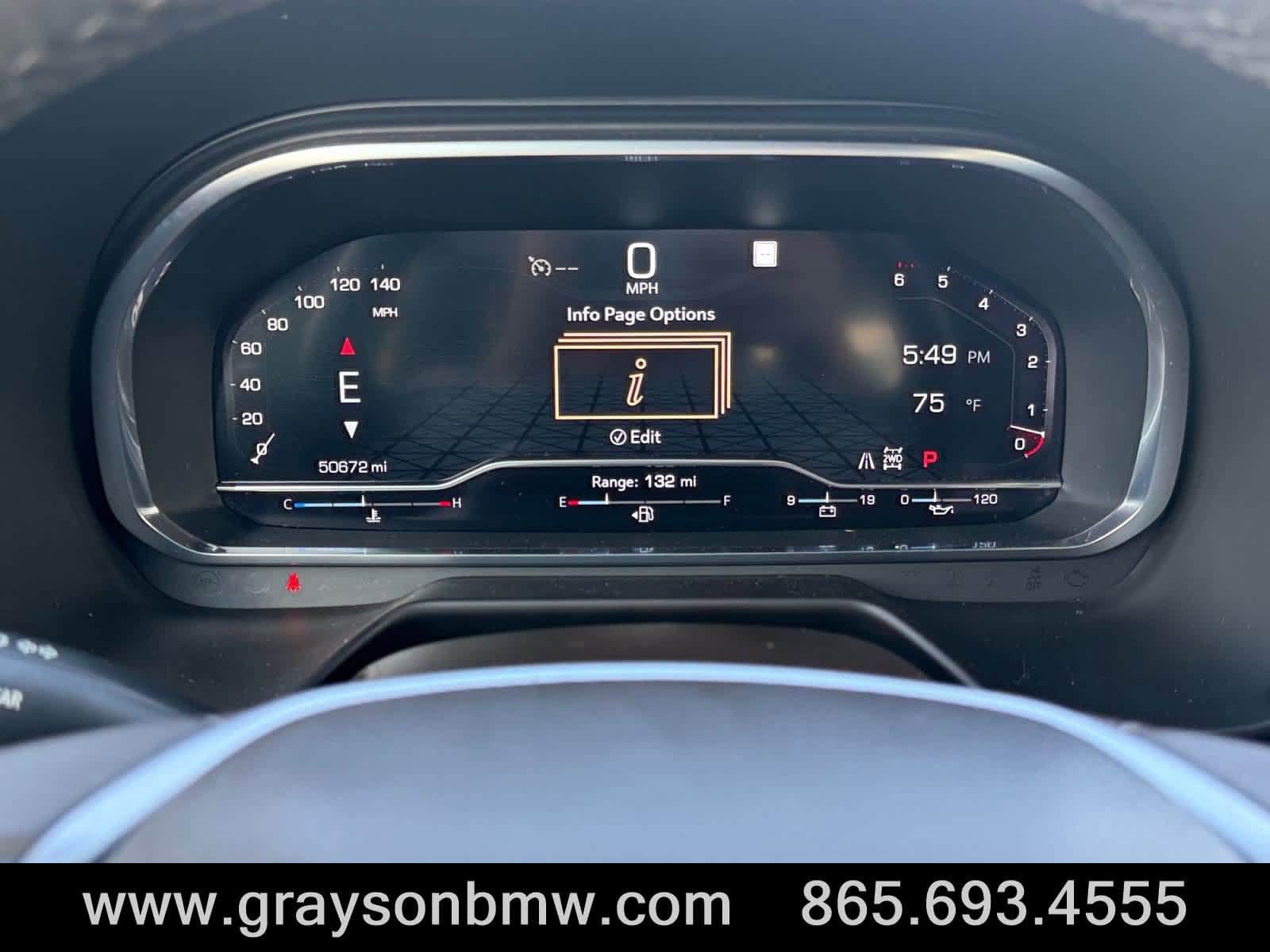Used 2022 GMC Yukon SLT w/ SLT Premium Package AWD/4WD image 28