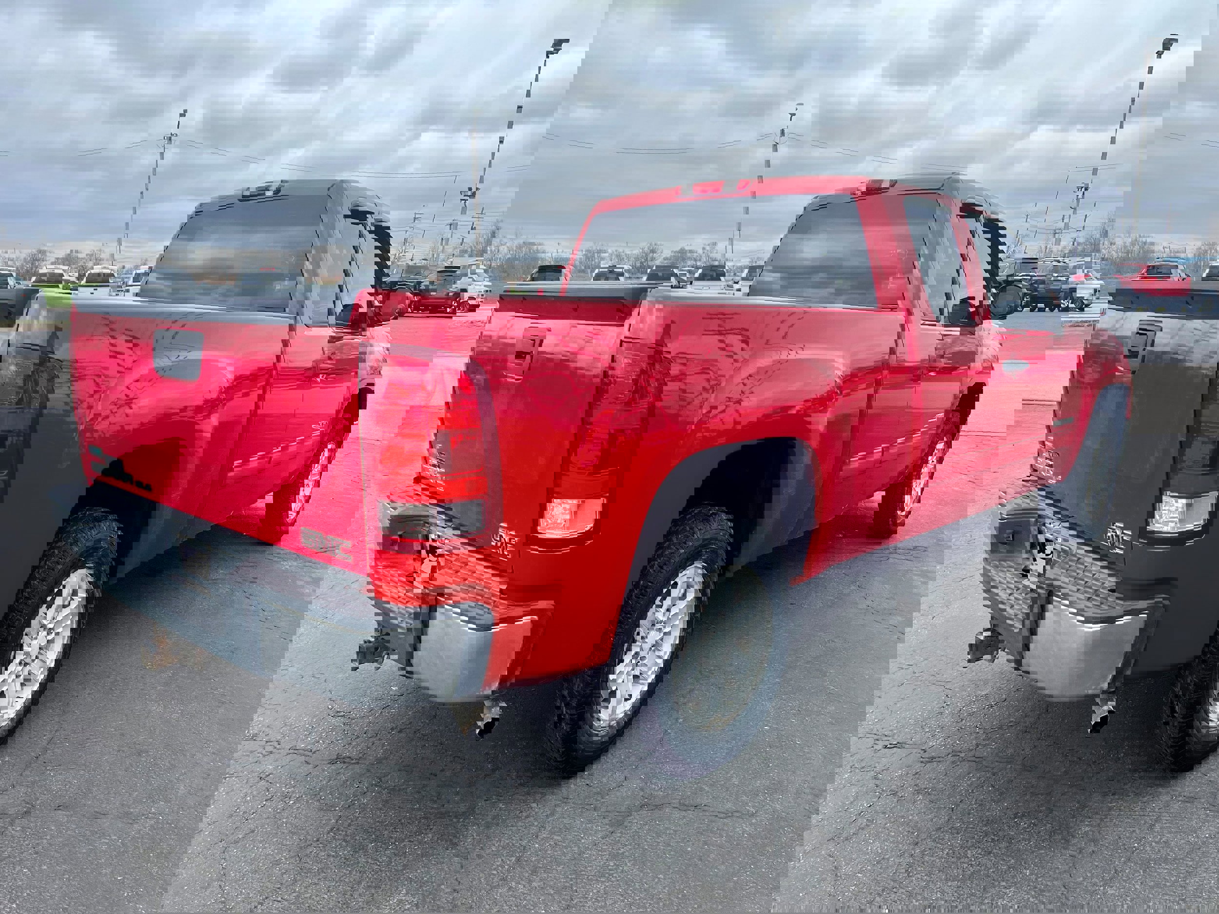 Used 2011 GMC Sierra 1500 SLE w/ Power Tech Package image 4