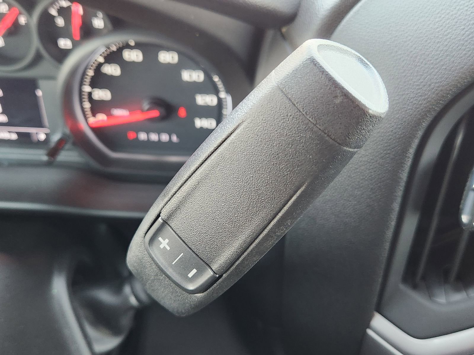 Used 2022 Chevrolet Silverado 1500 Custom image 24