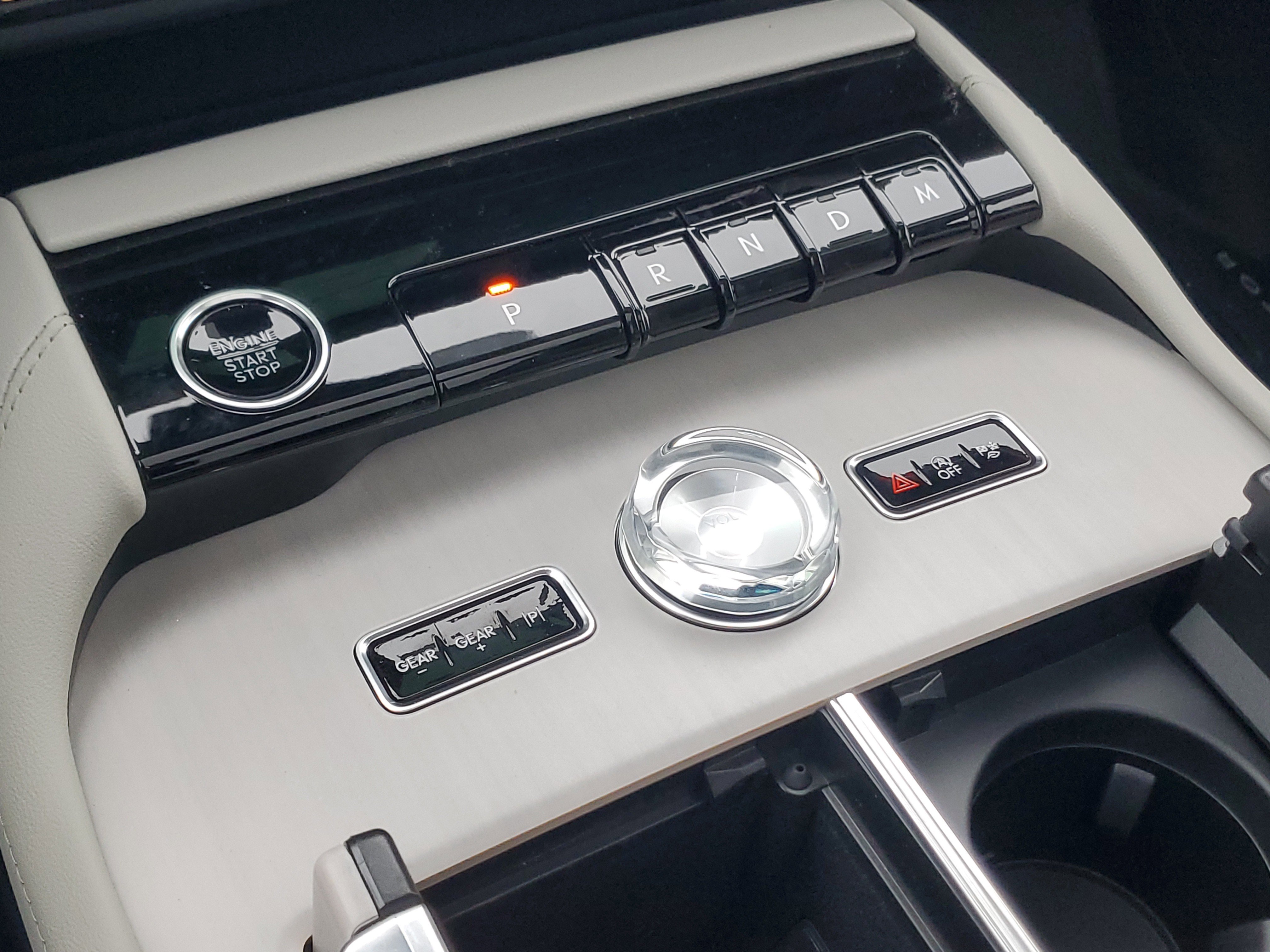 New 2025 Lincoln Navigator L Reserve image 24