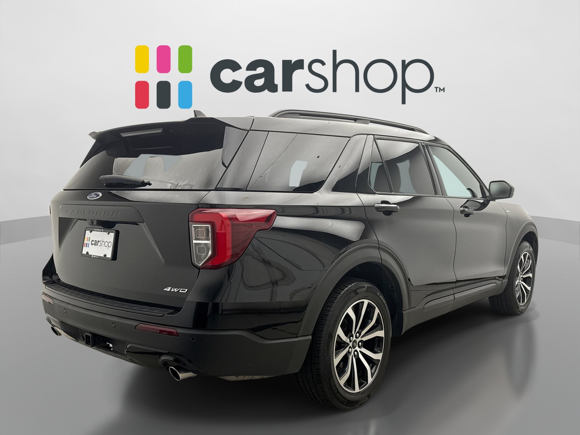 Used 2024 Ford Explorer ST-Line w/ Class IV Trailer Tow Package AWD/4WD image 5
