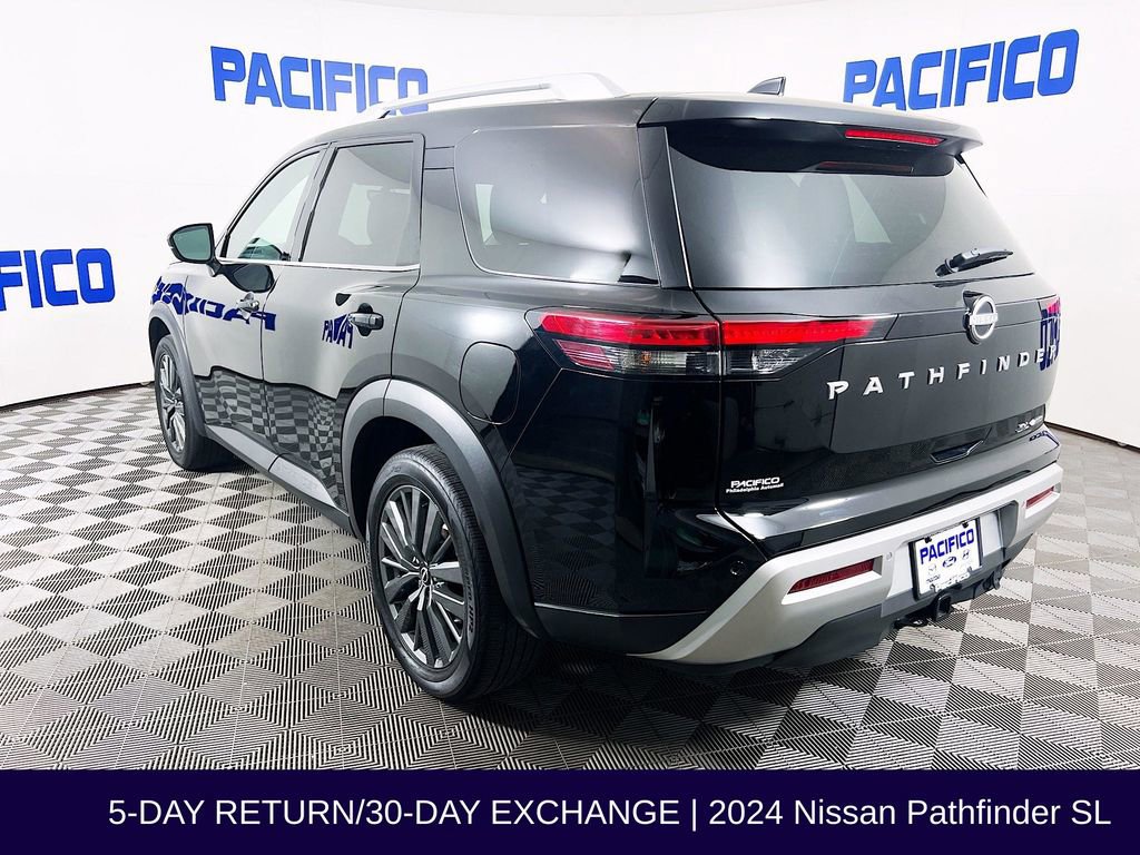Used 2024 Nissan Pathfinder SL w/ SL Premium Package AWD/4WD image 6