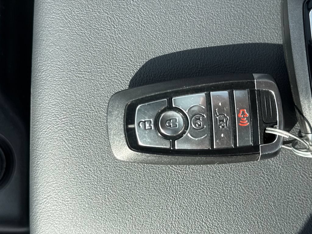 Used 2025 Ford Explorer ST-Line w/ Premium Package AWD/4WD image 44