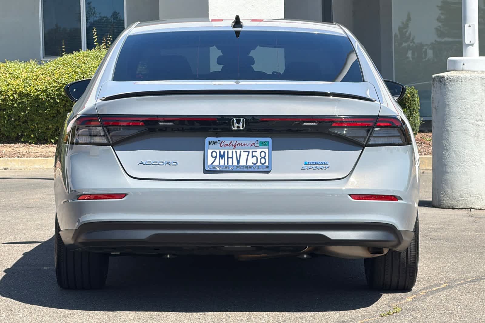 Used 2024 Honda Accord Sport image 8