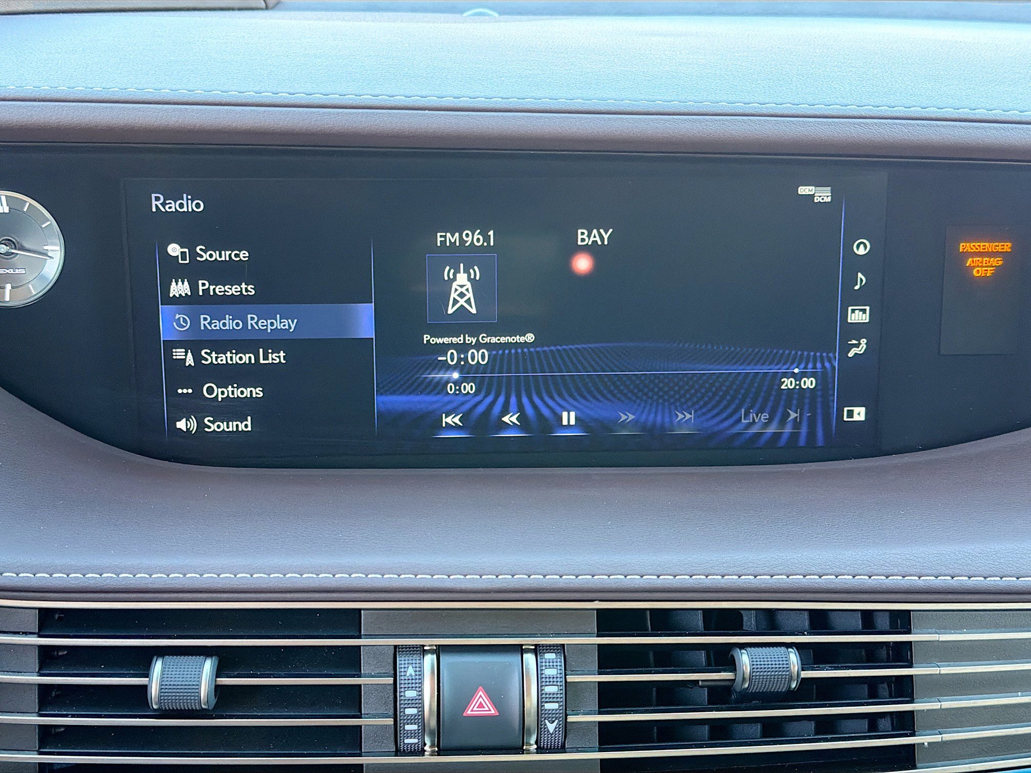 Used 2020 Lexus LS 500 w/ Interior Upgrade Package image 31