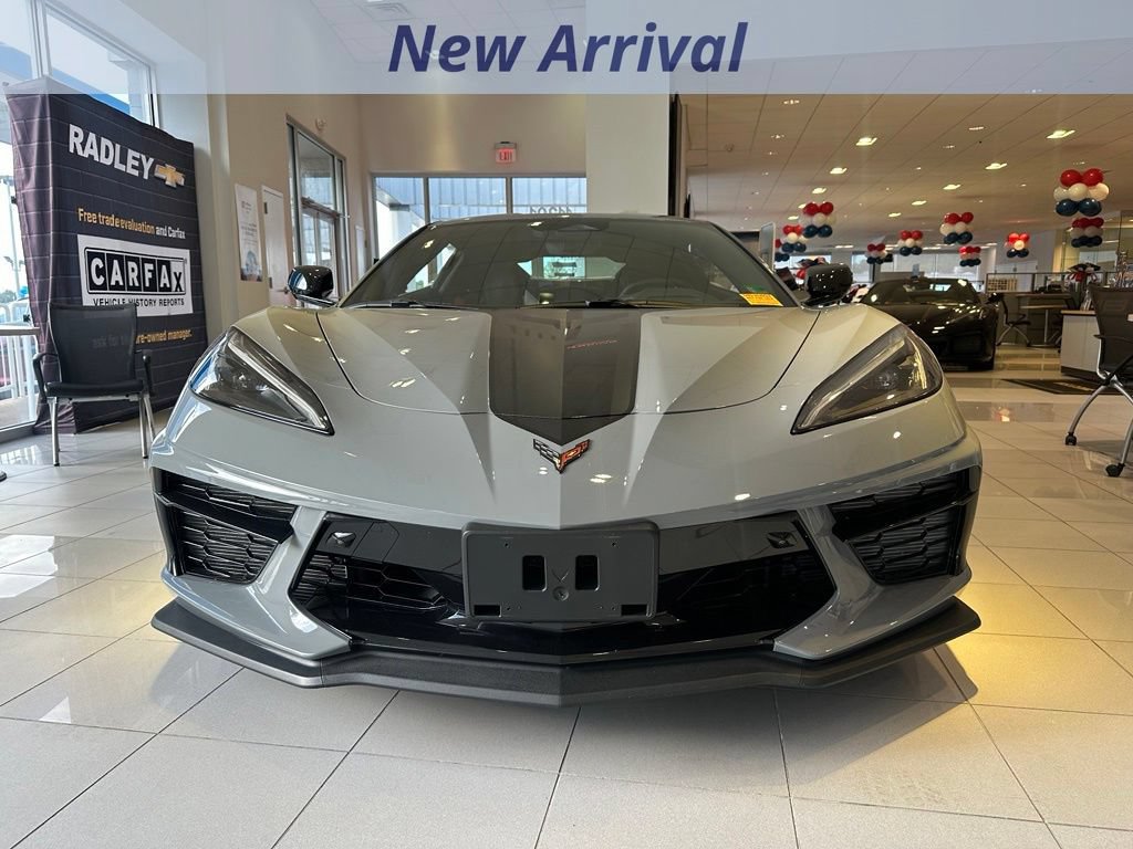 Certified 2025 Chevrolet Corvette Stingray Preferred Cpe w/ Z51 Performance Package RWD image 2