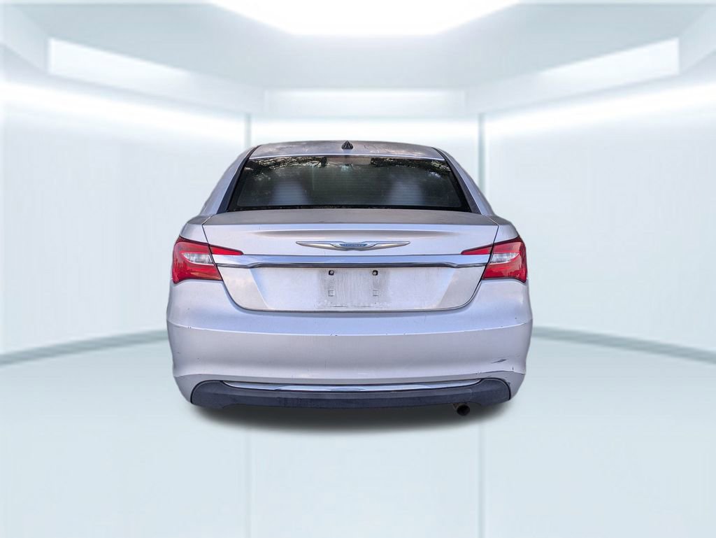 Used 2012 Chrysler 200 LX image 5