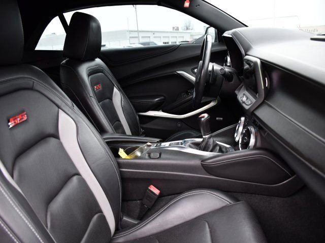 Used 2018 Chevrolet Camaro SS w/ Redline Edition image 22