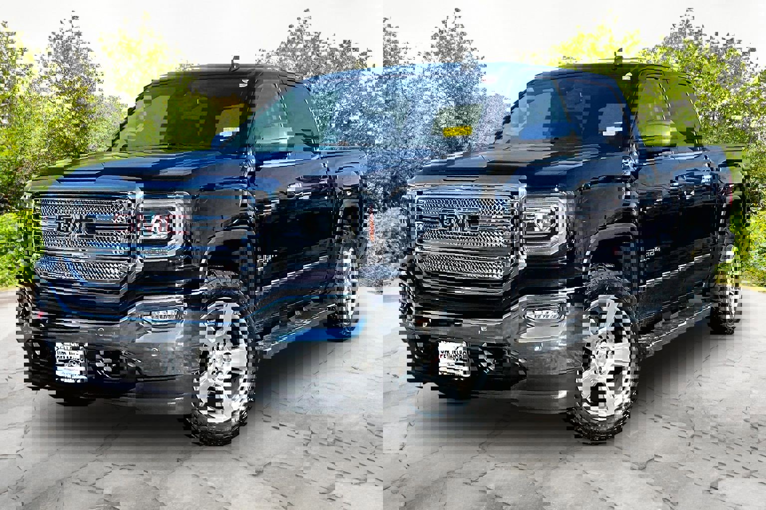 Used 2018 GMC Sierra 1500 SLT image 12