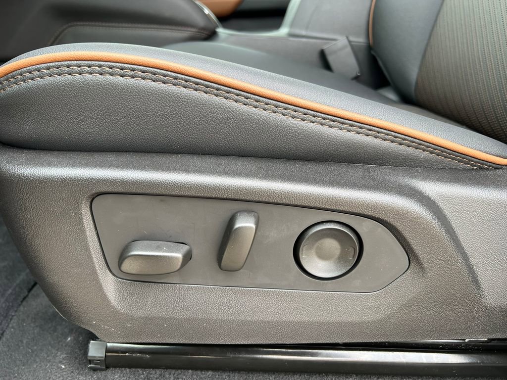 New 2026 GMC Canyon AT4 w/ Technology Plus Package image 14