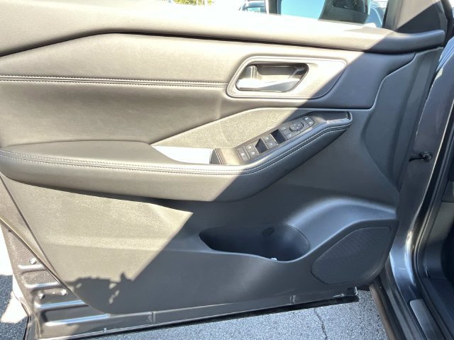 New 2026 Nissan Rogue Dark Armor AWD/4WD image 23