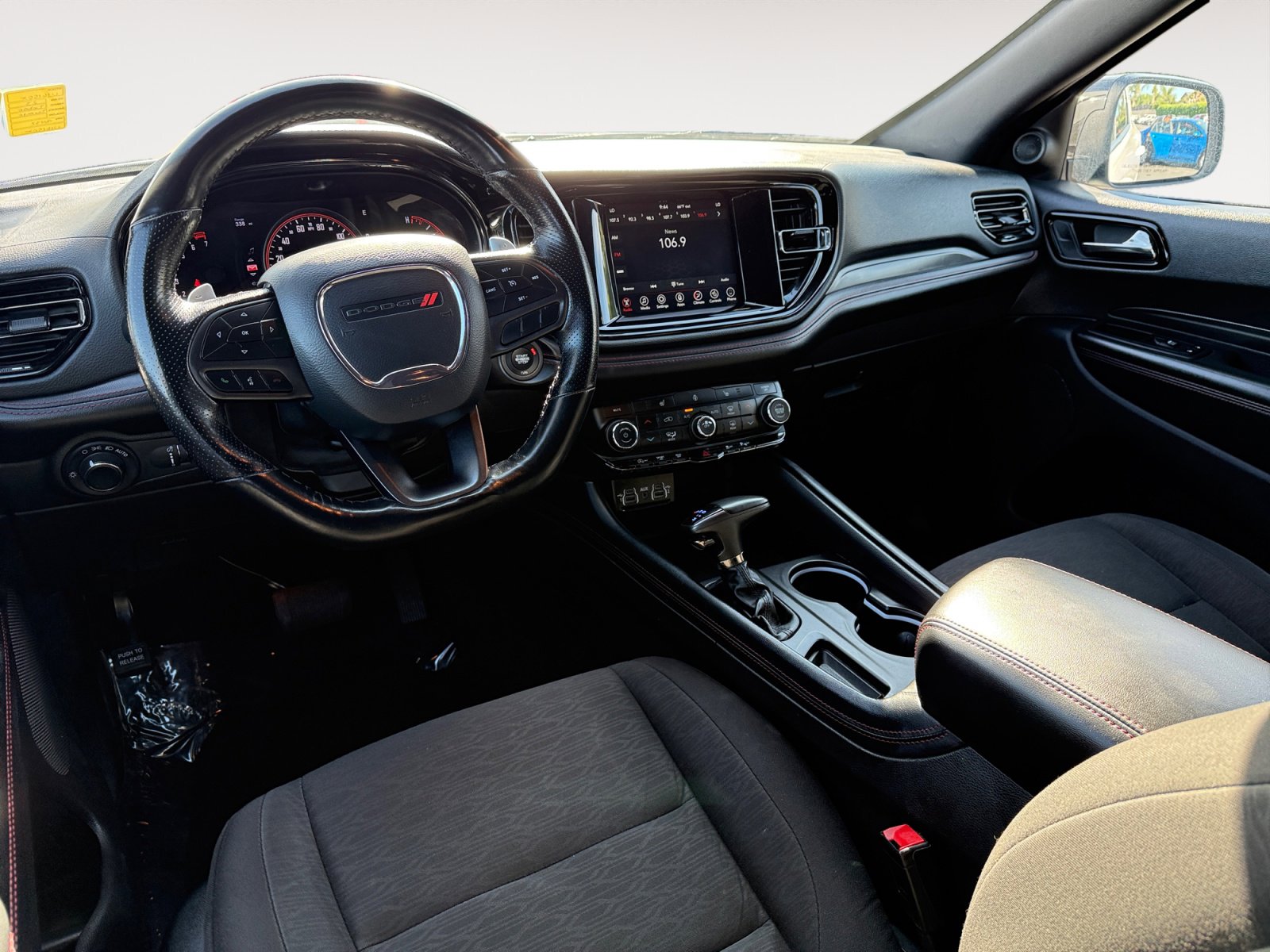 Used 2023 Dodge Durango GT image 15