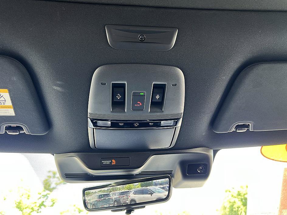Certified 2025 Nissan Armada Platinum AWD/4WD image 29