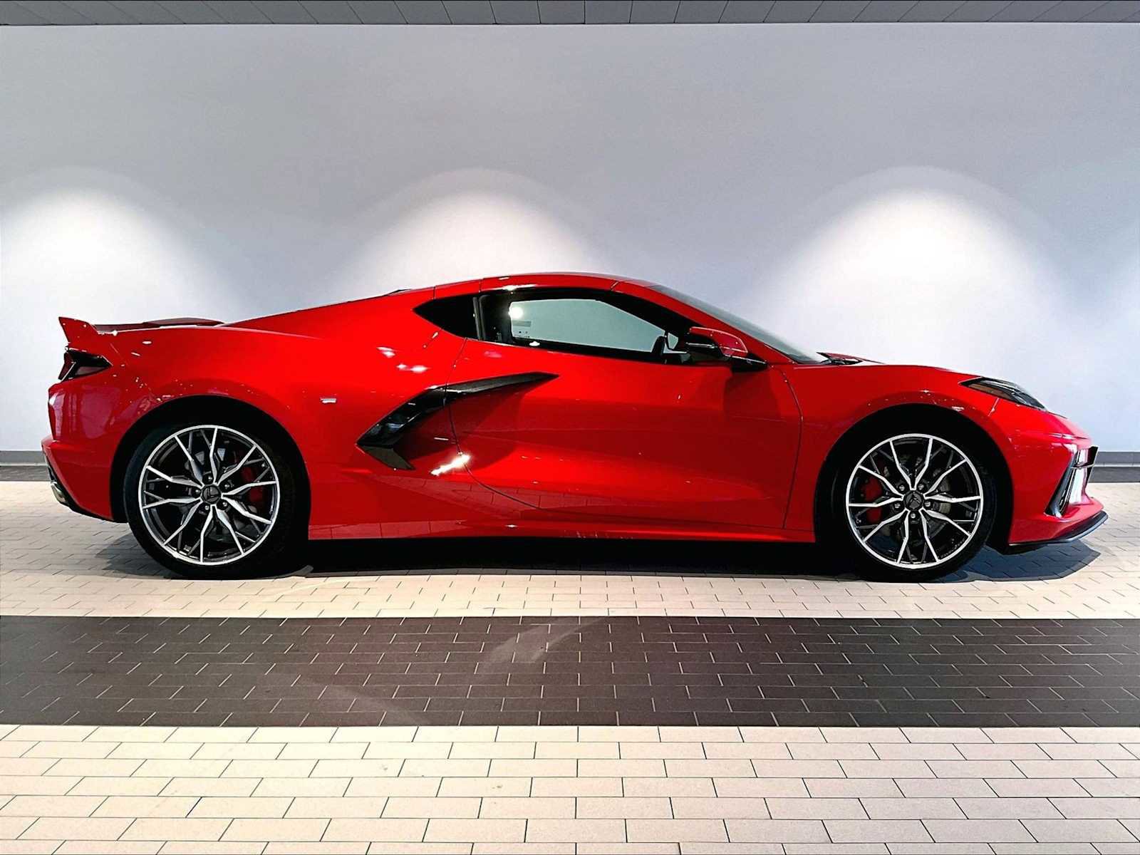 Used 2023 Chevrolet Corvette Stingray Preferred Cpe w/ Z51 Performance Package image 11