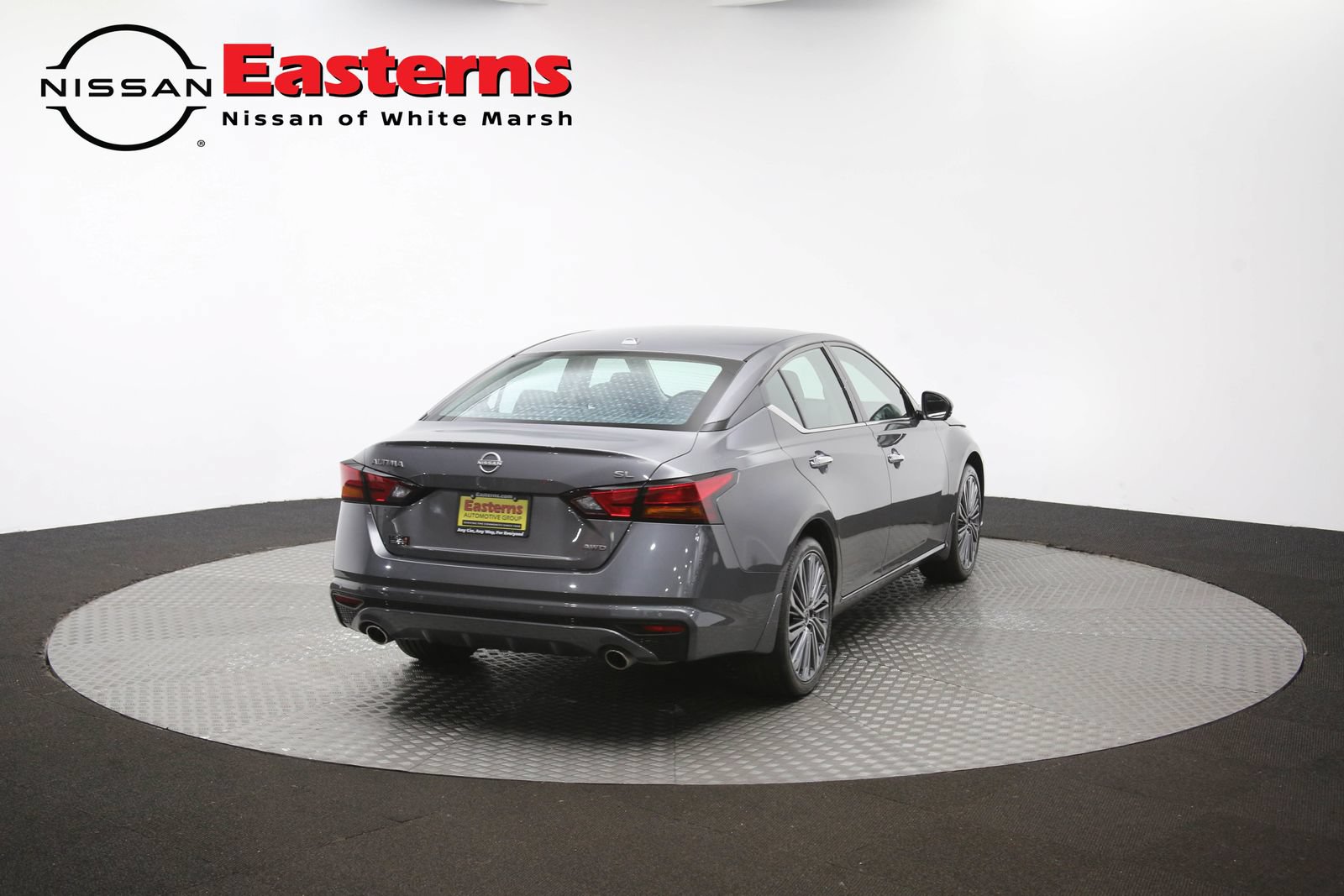 Used 2024 Nissan Altima 2.5 SL AWD/4WD image 39