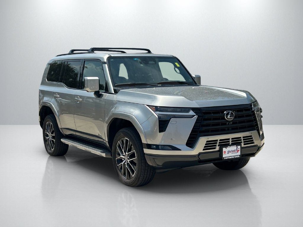 Used 2025 Lexus GX 550 w/ Accessory Package (2T) AWD/4WD image 3