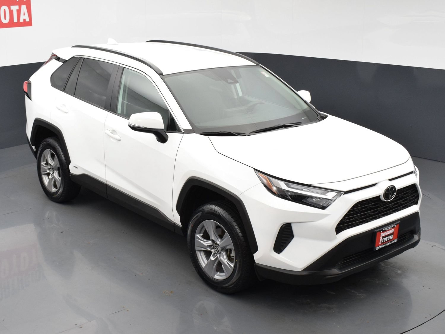 Used 2025 Toyota RAV4 XLE AWD/4WD image 21
