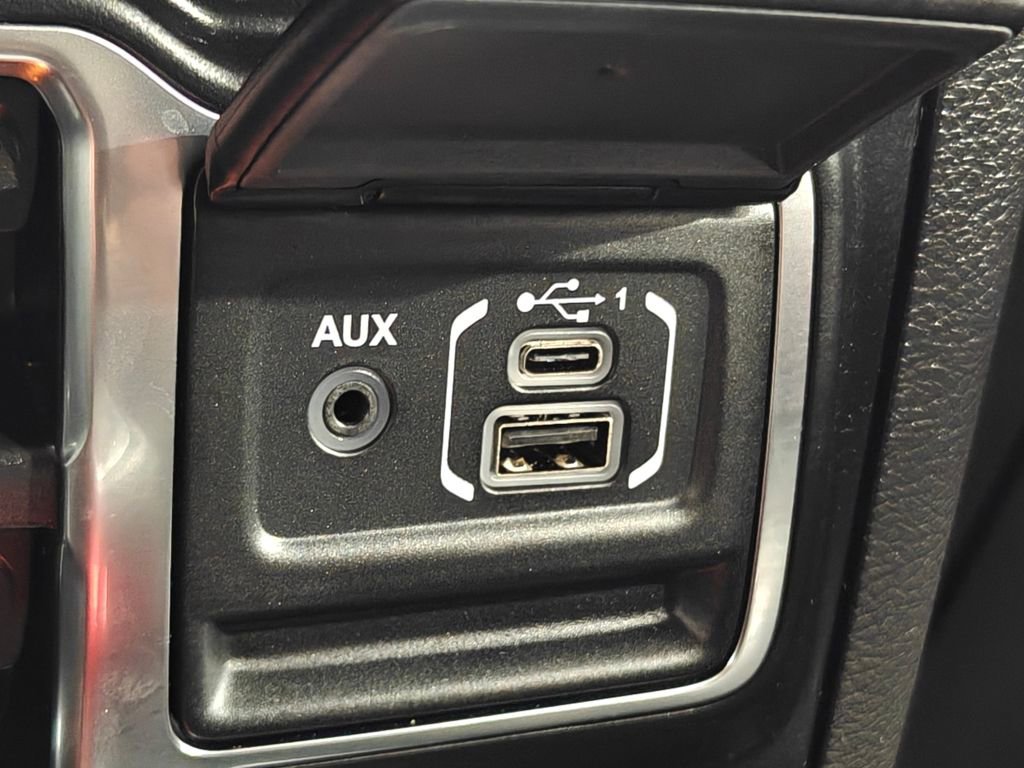 Used 2023 Jeep Gladiator Willys image 56