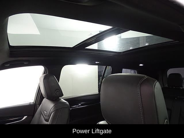 Used 2023 Cadillac XT6 Premium Luxury AWD/4WD image 12