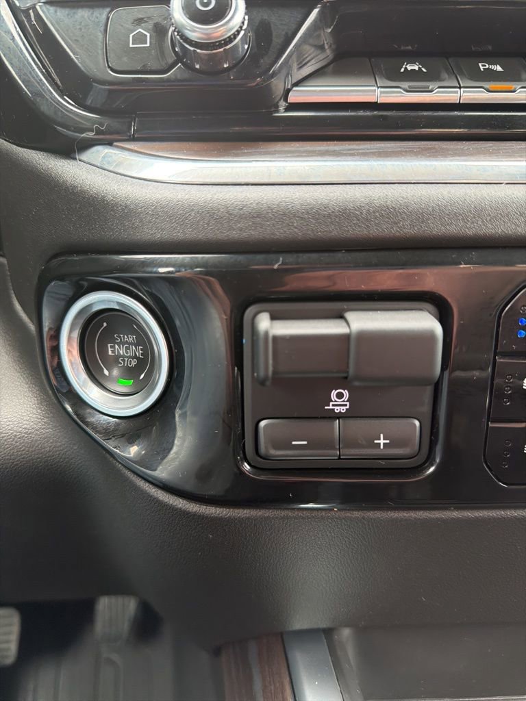 Used 2024 GMC Sierra 1500 SLT w/ SLT Premium Plus Package image 35