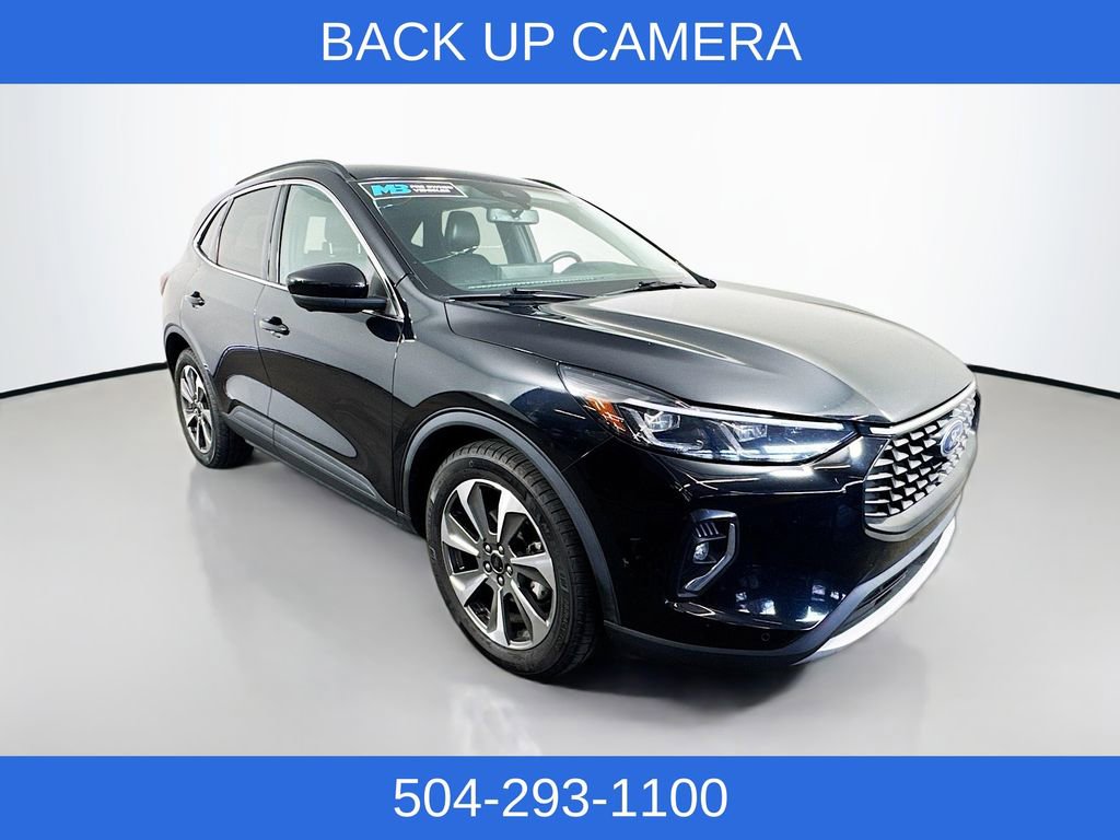 Used 2023 Ford Escape Platinum FWD image 4